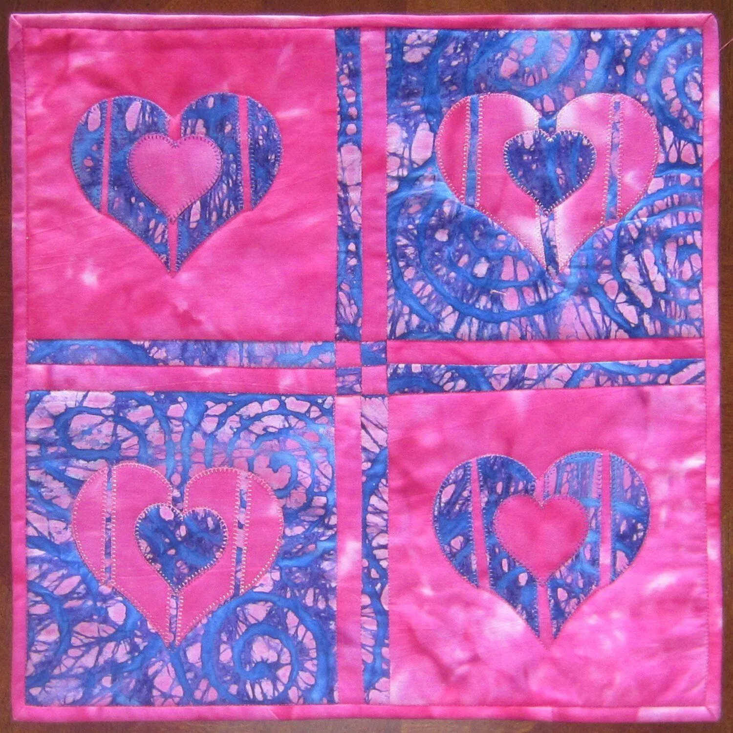 Spoken Hearts Table Topper Pattern