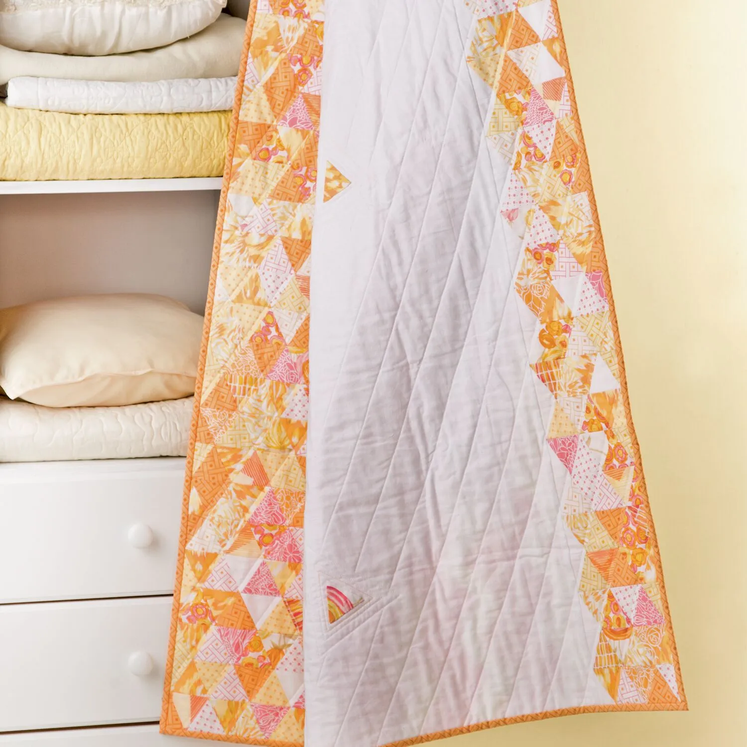 GO! Triangle Sherbert Quilt Pattern