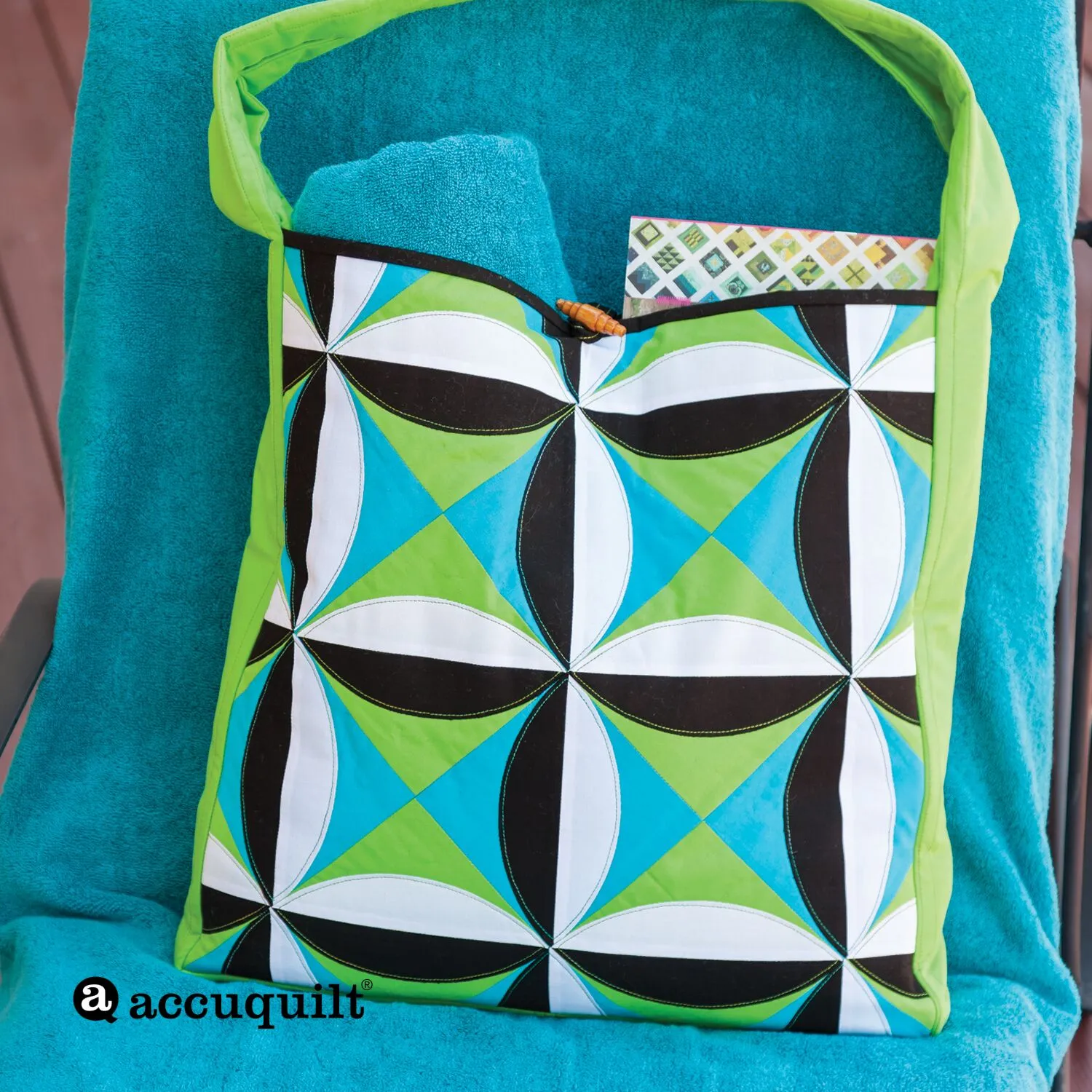 GO! Op Art Tote Bag Pattern