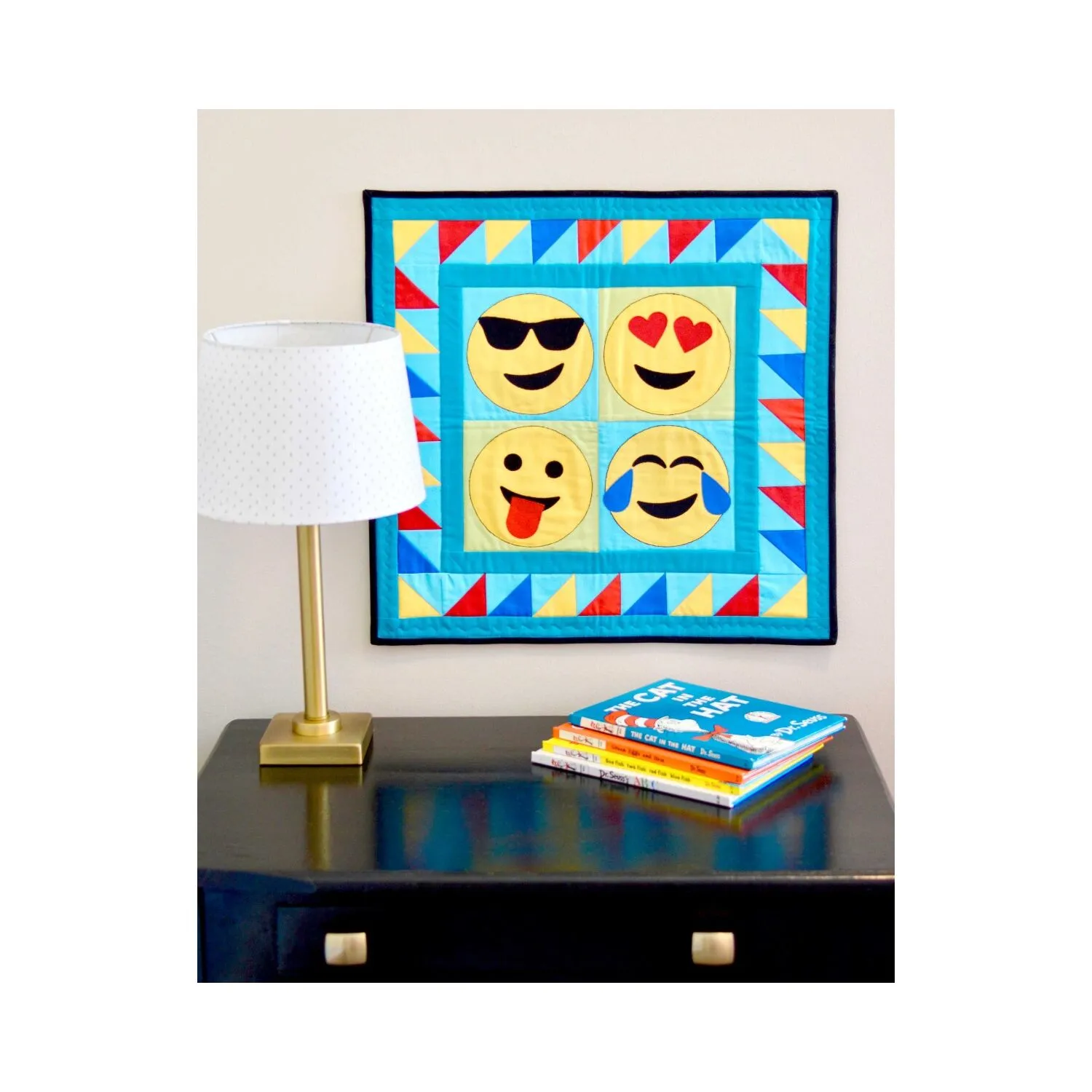 GO! Celebrate Emojis Wall Hanging Pattern