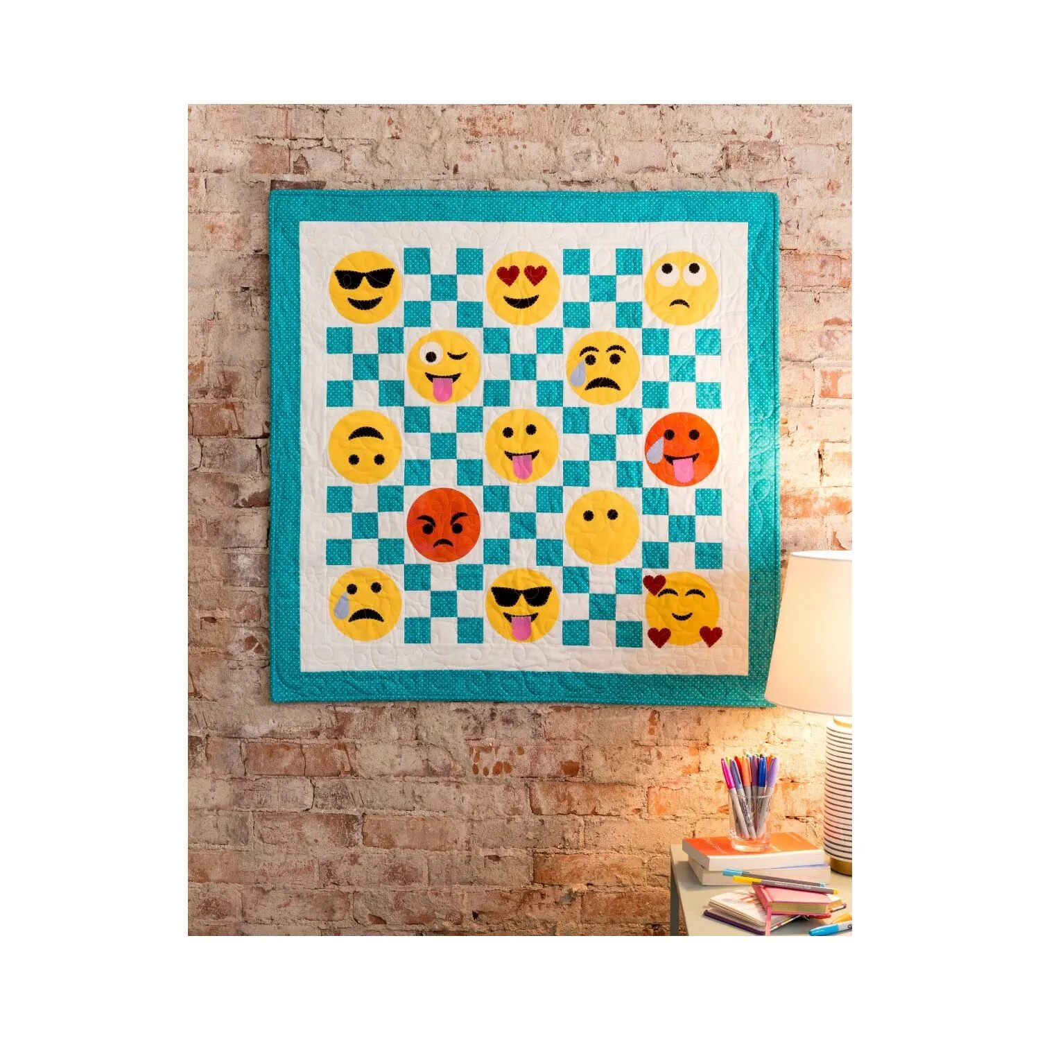 GO! Face to Face Wall Hanging Pattern