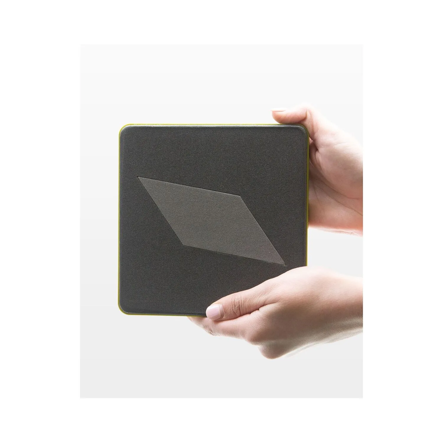 GO! Parallelogram 45Â°-2 3/4 x 3 1/2 Sides (2 1/16 x 2 13/16 Finished) Die
