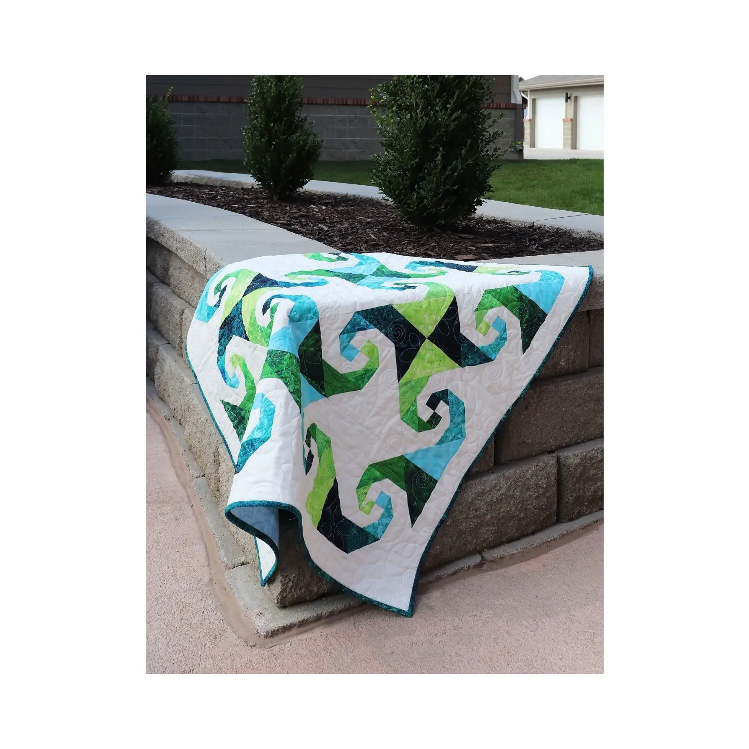 GO! Swirl Wall Hanging Pattern