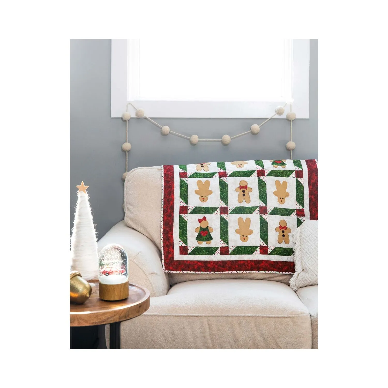 GO! Christmas Cookie Decorations Throw Quilt Pattern