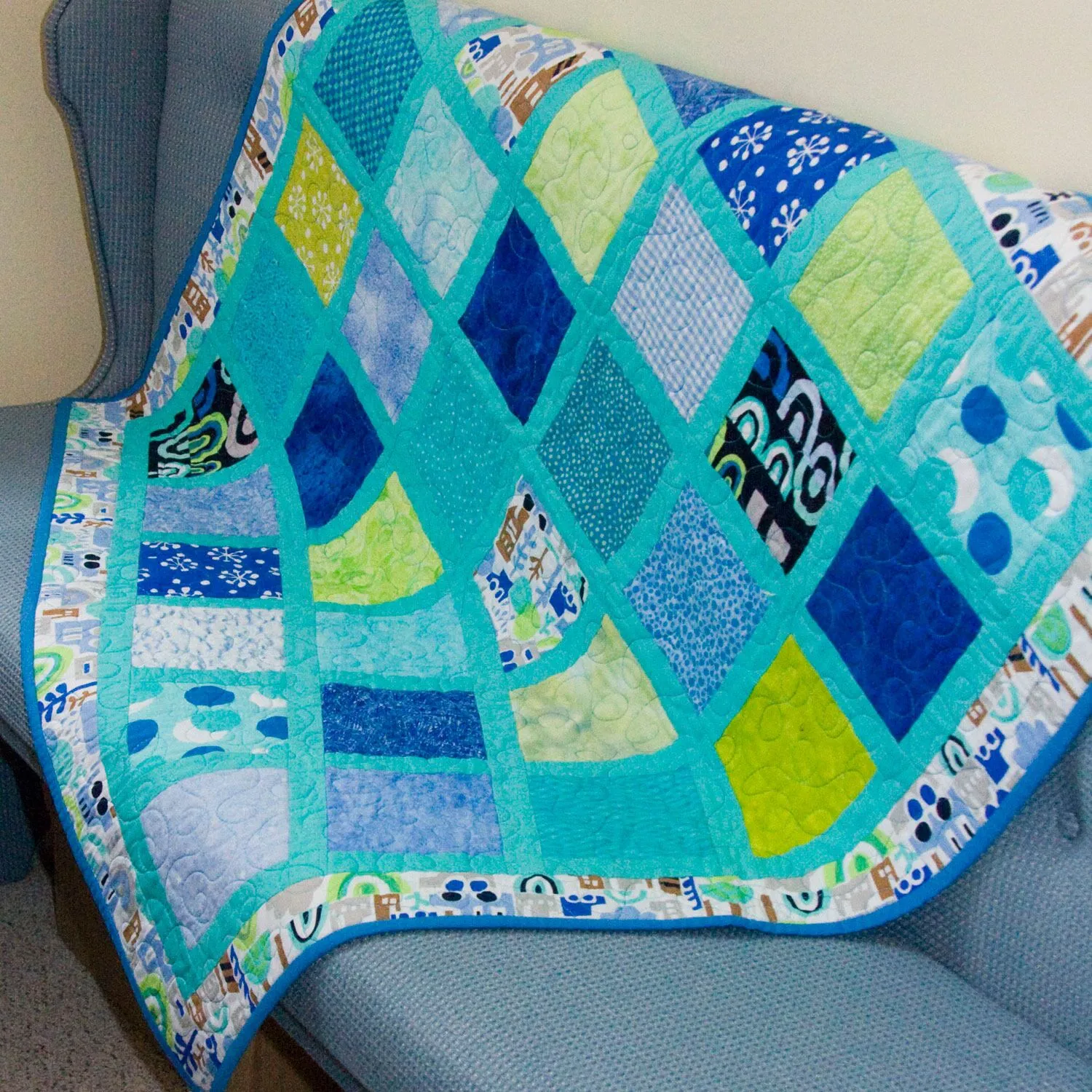 GO! Framed Charm Squares to GO! Baby Quilt Pattern