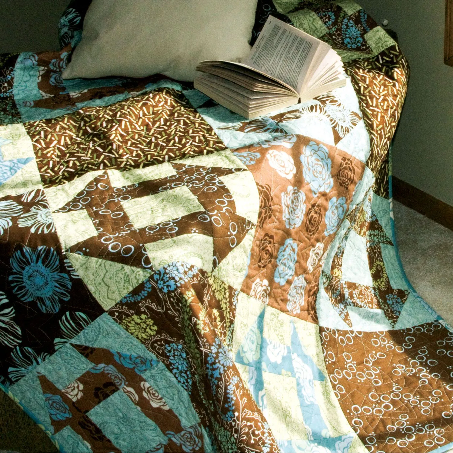 Studio Churn Dash Lap Quilt Pattern