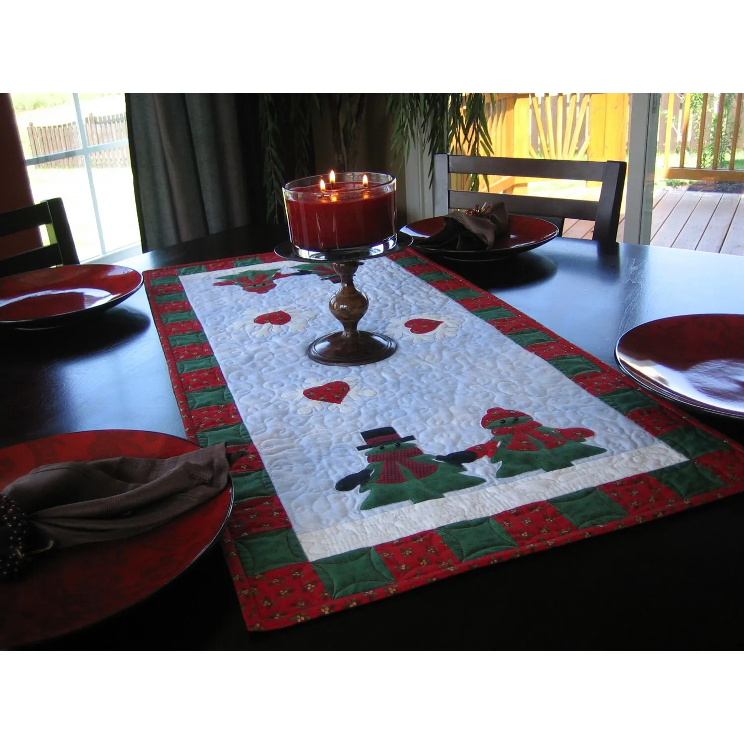 Evergreen Love Table Runner Pattern
